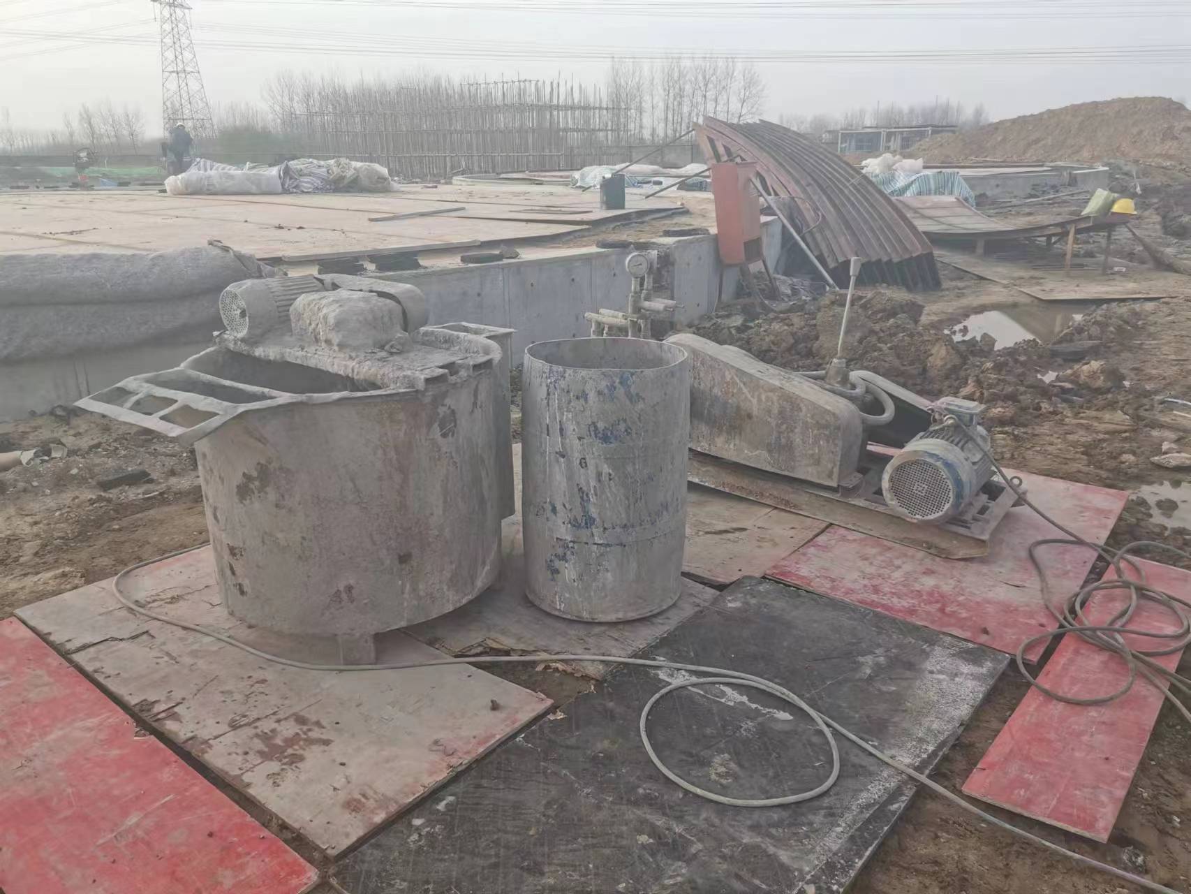 沉湖管委会设备基础注浆